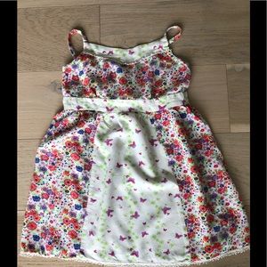 Disney Signed 3-4T M Floral/ butterfly Girl Dress